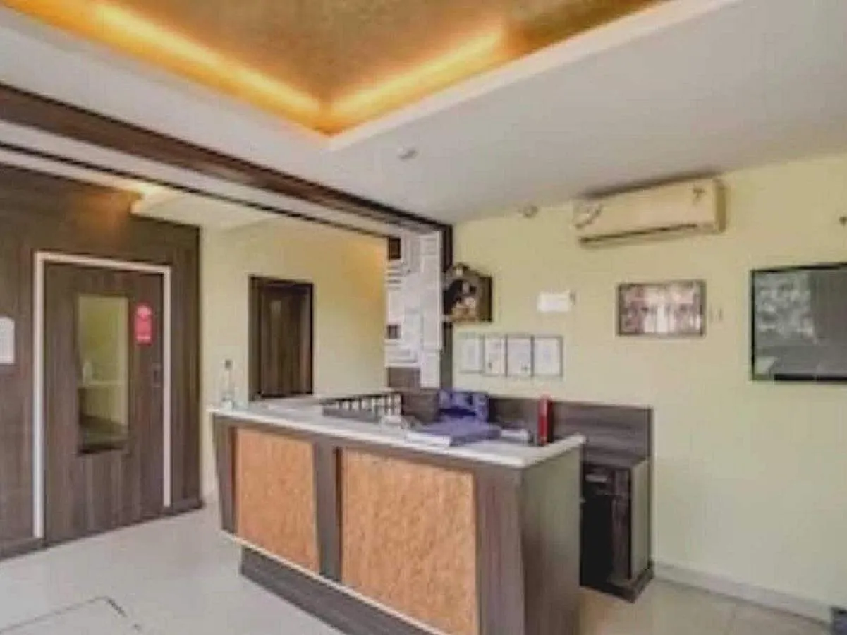 Collection O Hotel Kashi Inn 바라나시 3*,  인도