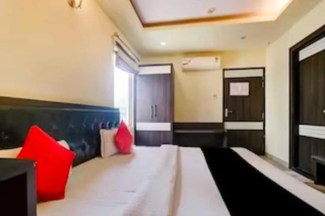 Collection O Hotel Kashi Inn 바라나시 3*,  인도